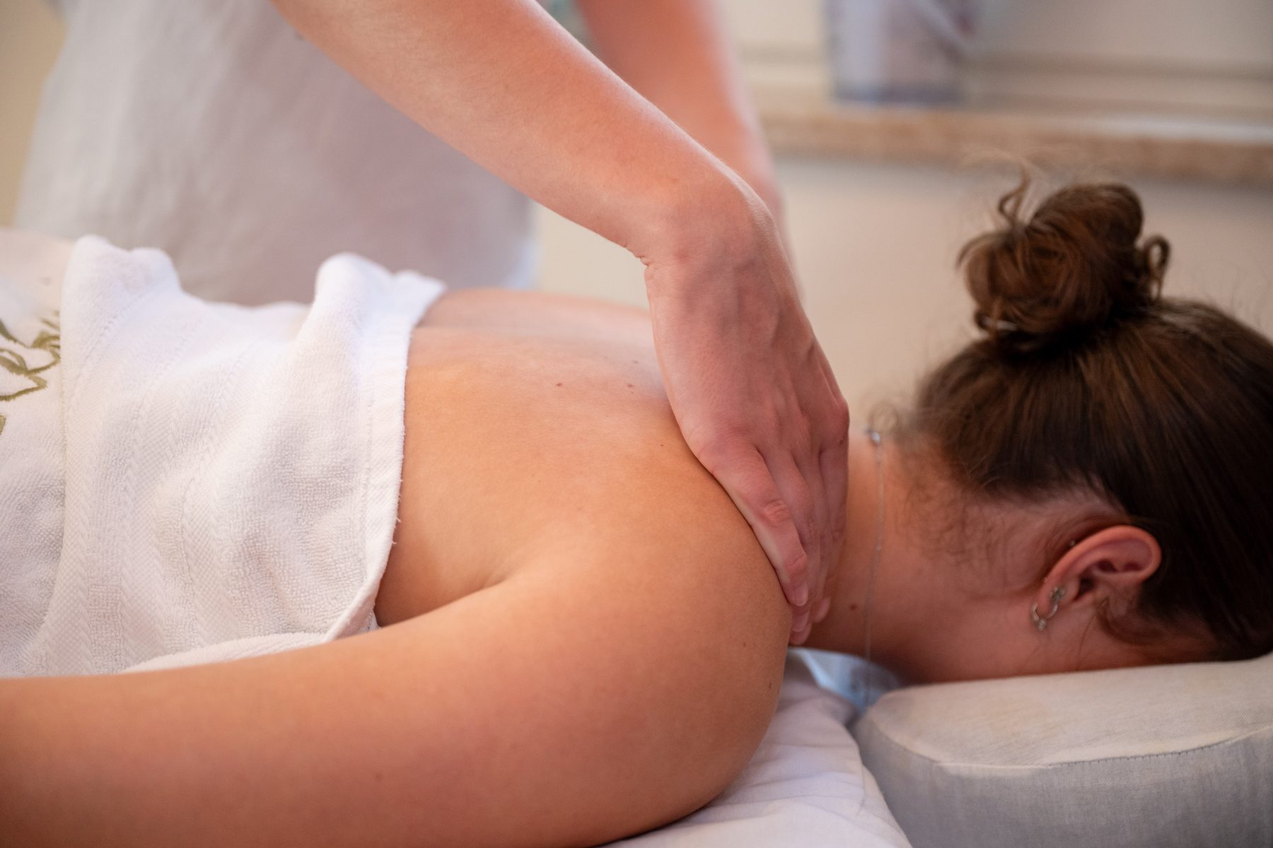 Masaža vrata i ramena u SPA salonu Štefanija